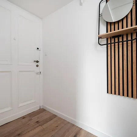 Tuwima Comfort By Bookinghost Apartament *