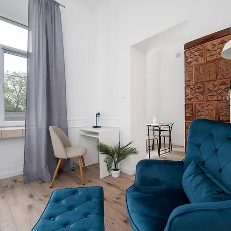 Apartament Tuwima Comfort By Bookinghost